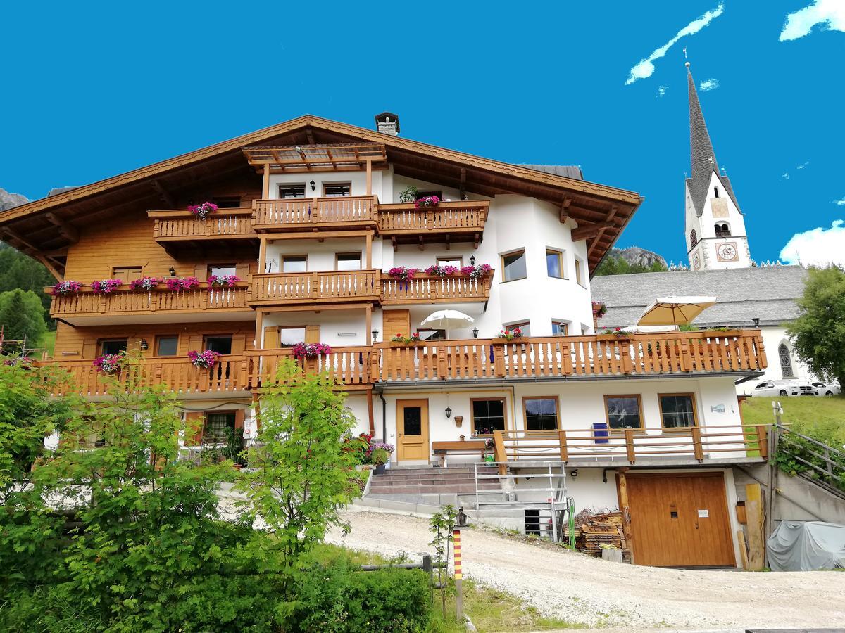 Hotel Garni Miriam La Villa  Exterior foto